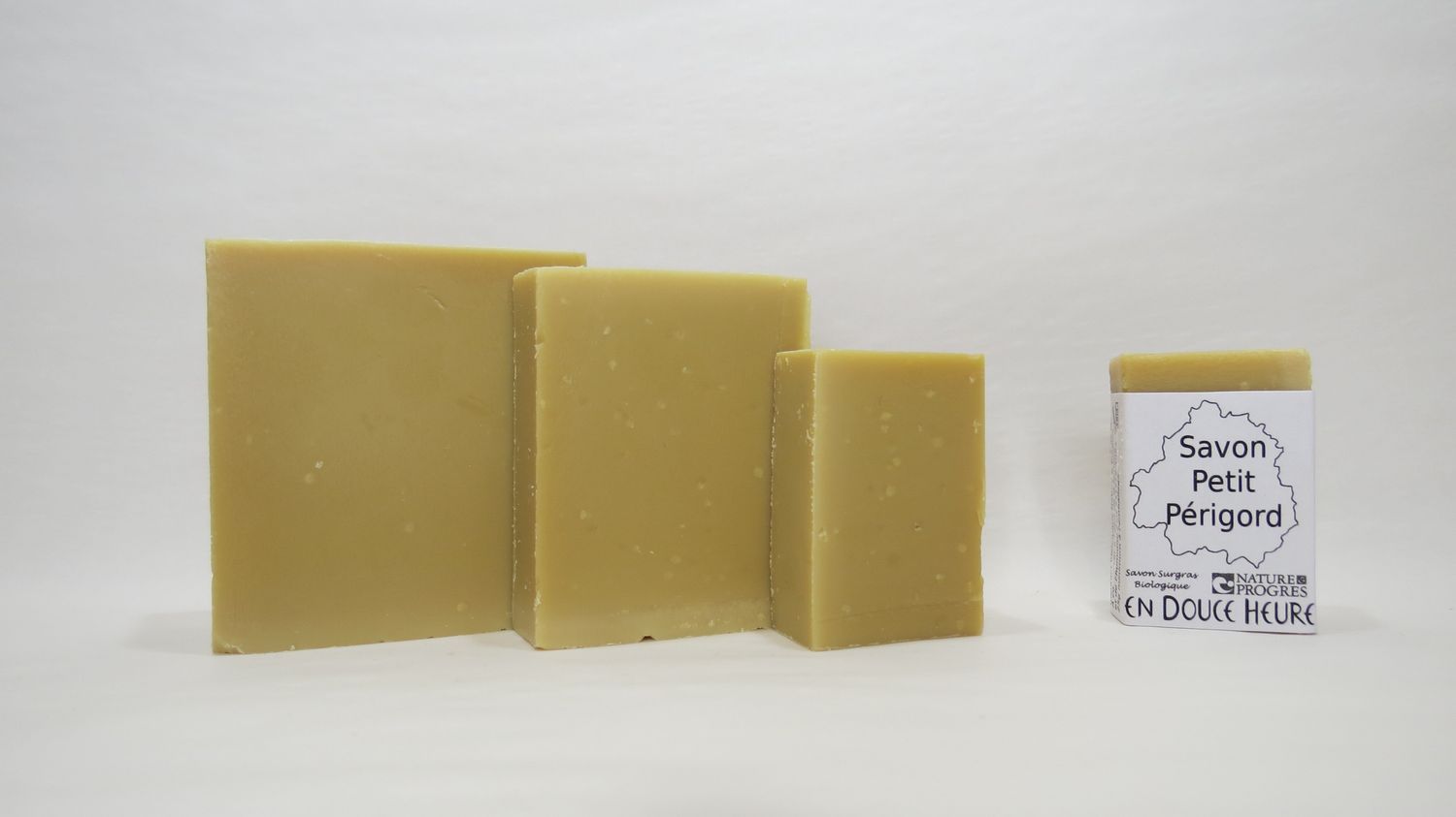 Mini Savon PETIT PÉRIGORD - Visage et Corps - 25g Mini Savon PETIT PÉRIGORD - Visage et Corps - 25g