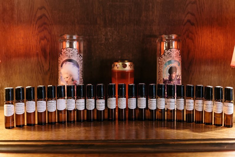 The Killing Moon Natural Perfume Roll-on