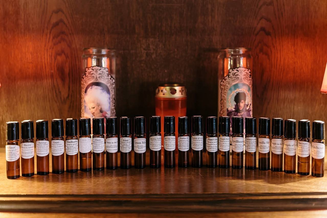 Buried Alive Perfumed oil Roll-on