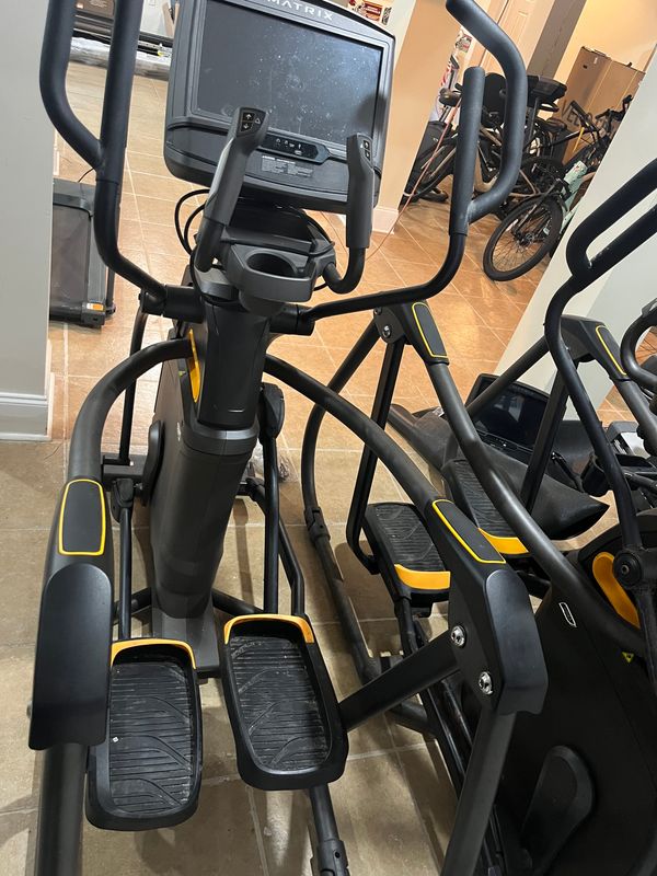 Matrix A50 Ascent Trainer w/XIR Console Matrix A50 Ascent Trainer w/XIR Console