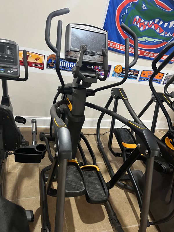 Matrix A50 Ascent Trainer w/XIR Console Matrix A50 Ascent Trainer w/XIR Console