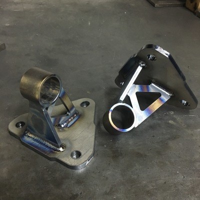 Engine Mount Kit - Chevy small or big block