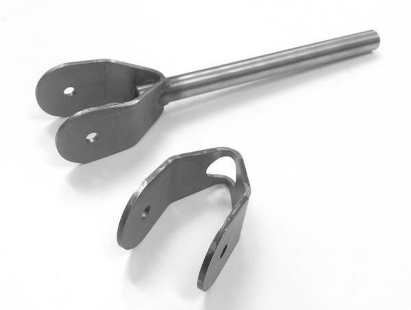 8.8 &amp; GM Triangulated Upper Axle Bracket