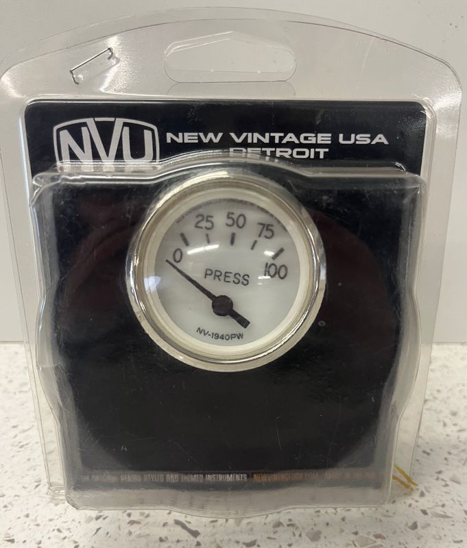 New Vintage USA 1940 Series Oil Pressure Gauge