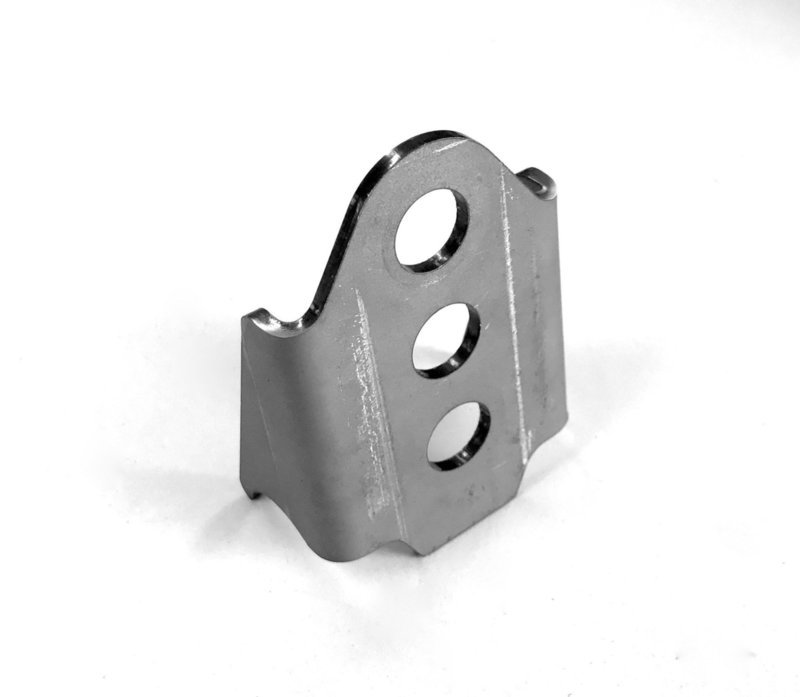 Sway bar mount for axle bracket