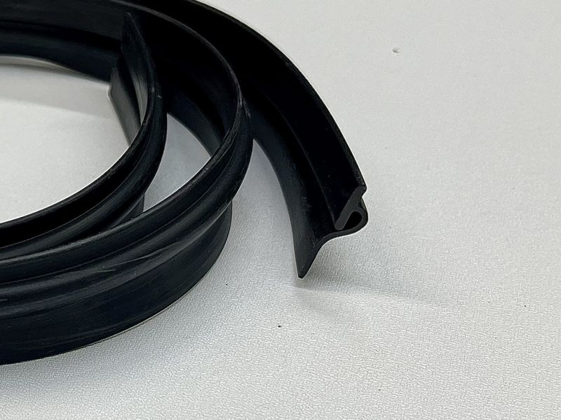 Door Seal; Lower;1932/34 pickup &amp; 1937/47 pickup
