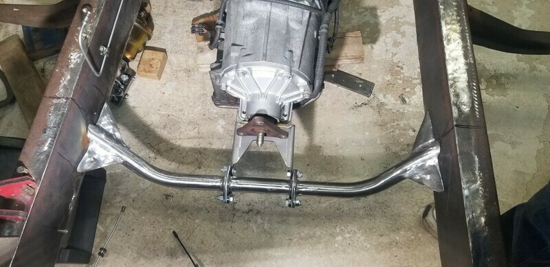 Transmission Crossmember Kit