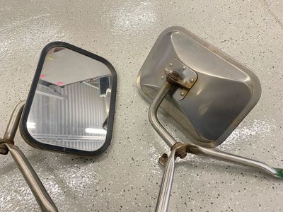 Stainless Van Mirrors, PR