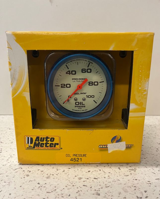 AutoMeter 4521 Ultra-Nite Mechanical Oil Pressure Gauge