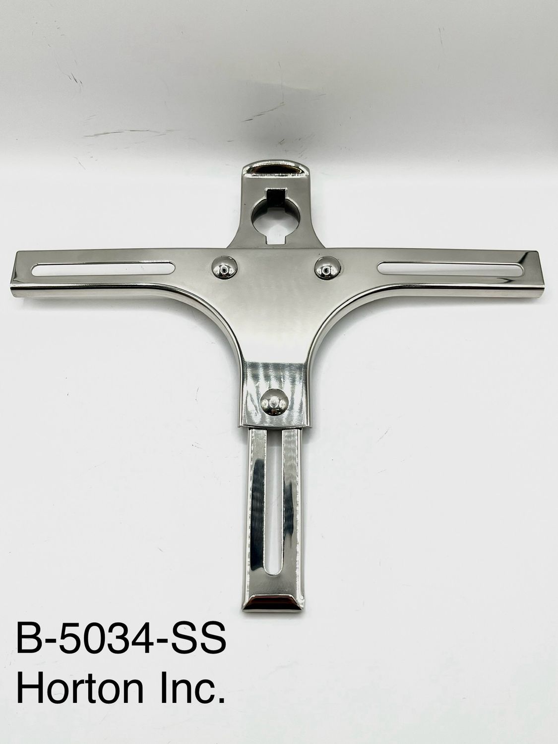 License Plate Bracket 1932 Pass. &amp; P.U, Front