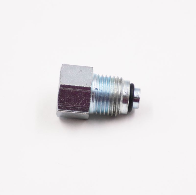 Power Steering Adapter – 18mm-1.5 O-Ring to 11/16-18 Female Inverted Flare (Steel)