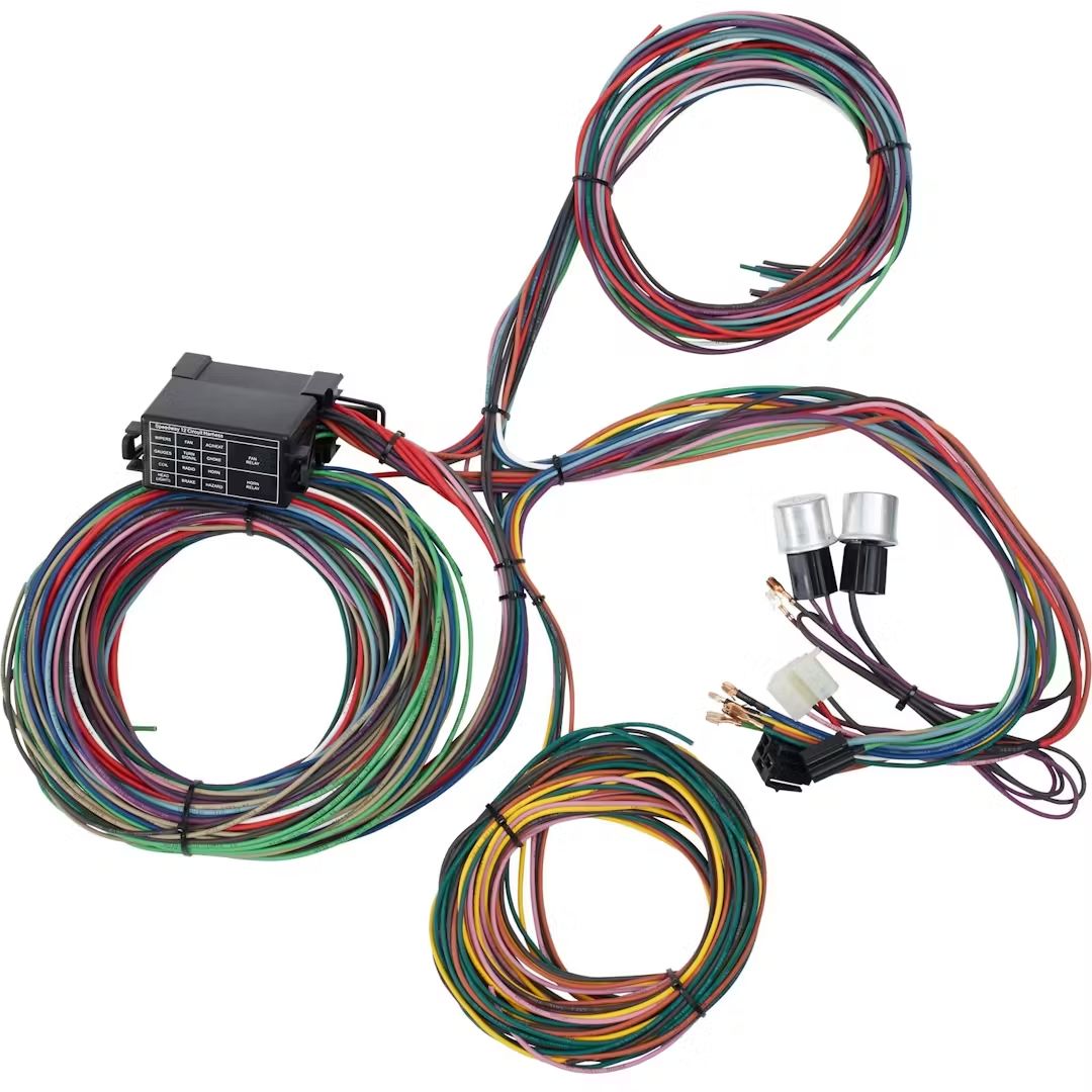 Simple 12 Circuit Wiring Harness Kit with 12V Fuse Block