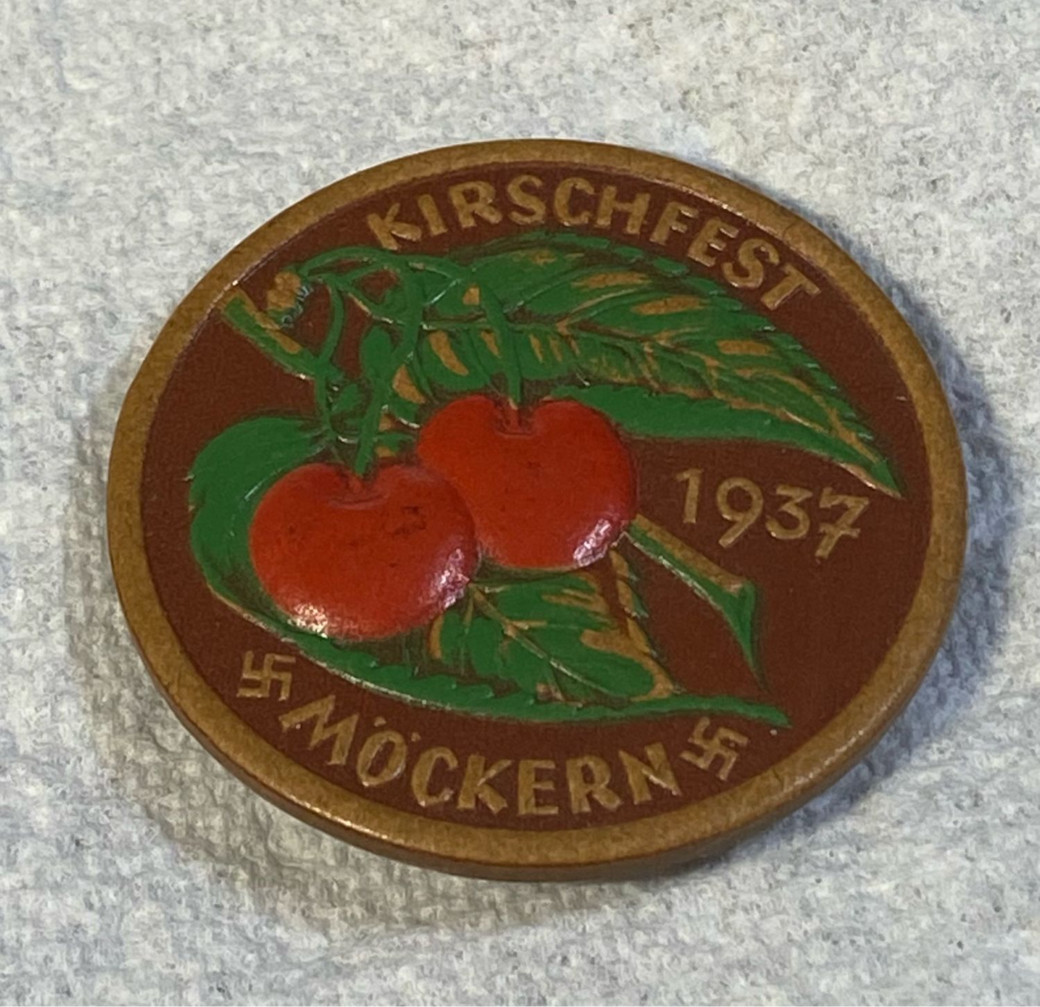 Z FACEBOOK AUCTION - German Tinnie Badge Cherry Festival, Kirschfest Mockern 1937 Double Swaz, STARTING BID $9