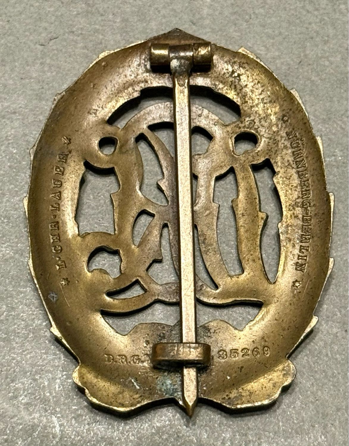 Z German Third Reich DRL Sports Badge In Bronze Deutscher Reichsbund für Leibesübungen *