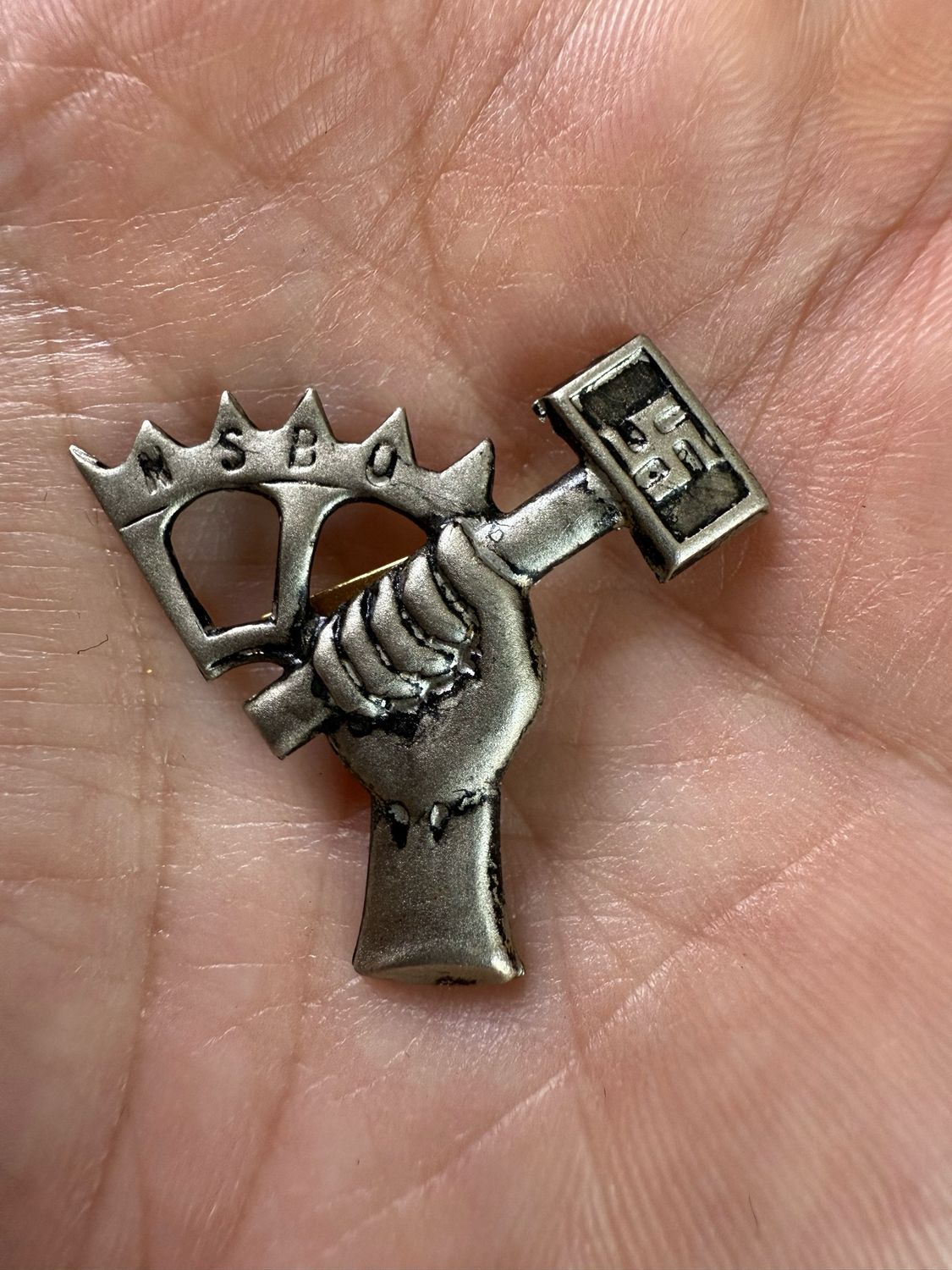 Z FACEBOOK AUCTION - German Third Reich NSBO Cap Badge, STARTING BID $5  *