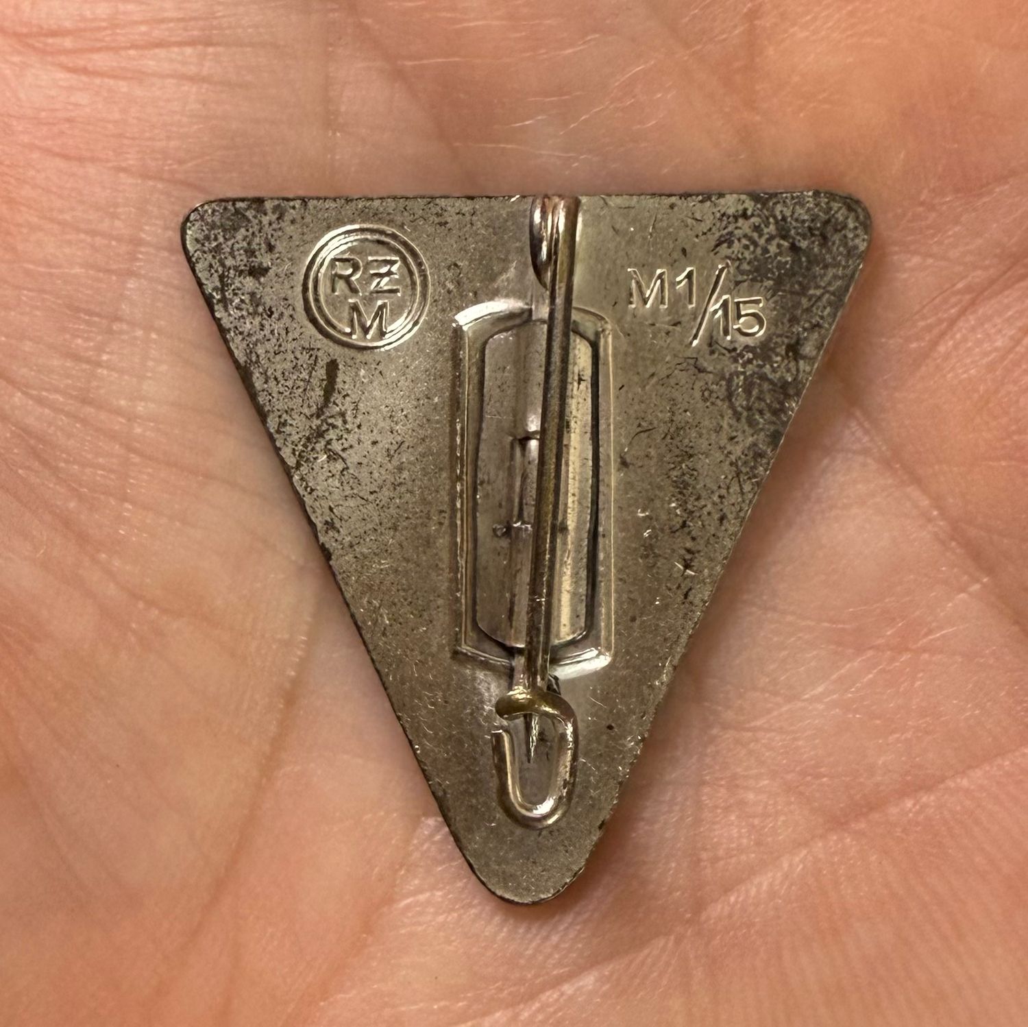 Z German Third Reich &quot;N.S. Fraunenschaft&quot; Badge *