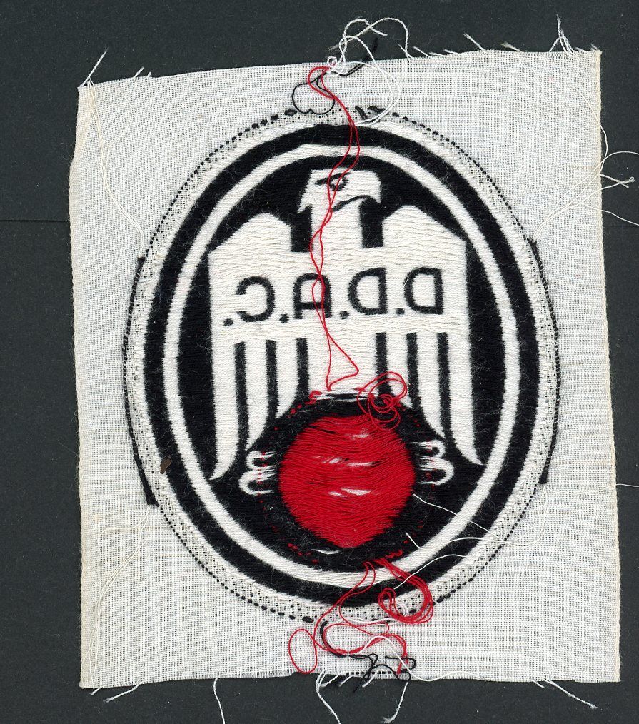 Z FACEBOOK AUCTION - DDAC Der Deutsche Automobil-Club Member Patch w/ Eagle &amp; Swastika German Third Reich Insignia, STARTING BID $15 *