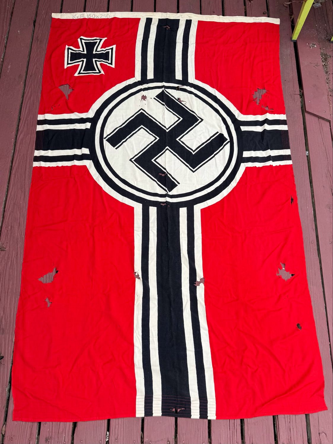 Z FACEBOOK AUCTION - German WW2 Kriegsmarine Marked National War Flag 150x250