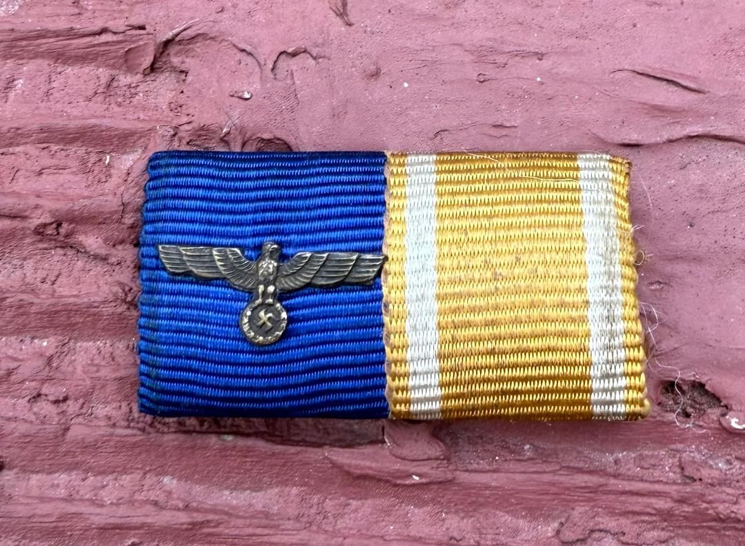 Z FACEBOOK AUCTION - German WW2 - 2 Place Ribbon Bar - Wehrmacht Long Service w/ Eagle Device + West Wall, STARTING BID $10 *