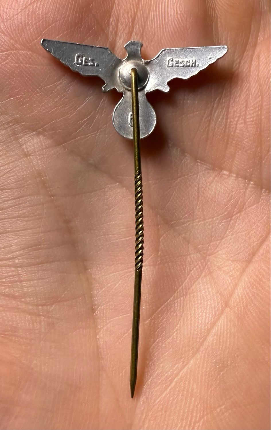 Z FACEBOOK AUCTION - NSRKB MEMBER&#39;S NATIONAL EAGLE LAPEL PIN Reichskriegerbund German Third Reich Stickpin - STARTING BID $5 *