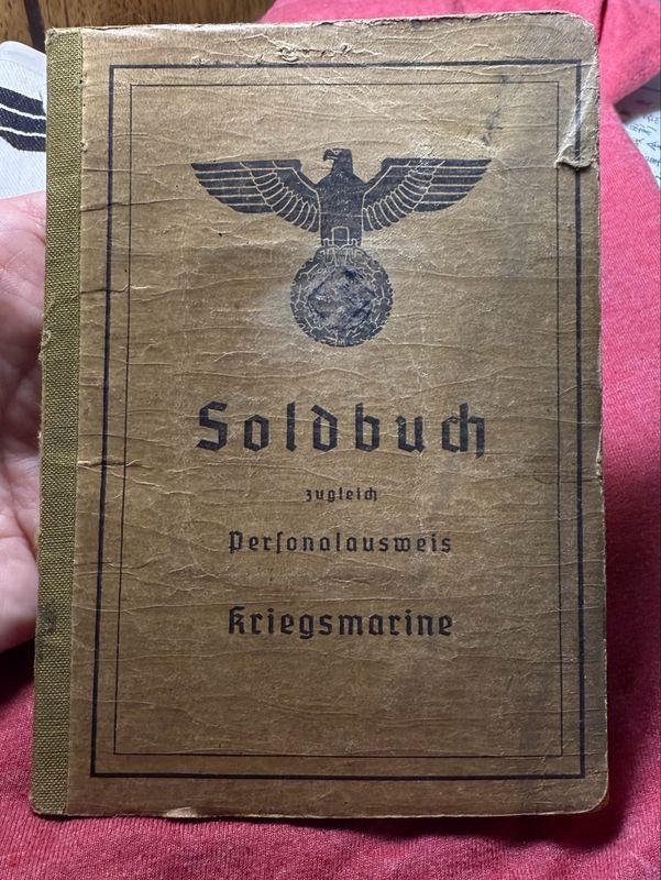 Z KRIEGSMARINE SOLDBUCH - FACEBOOK AUCTION