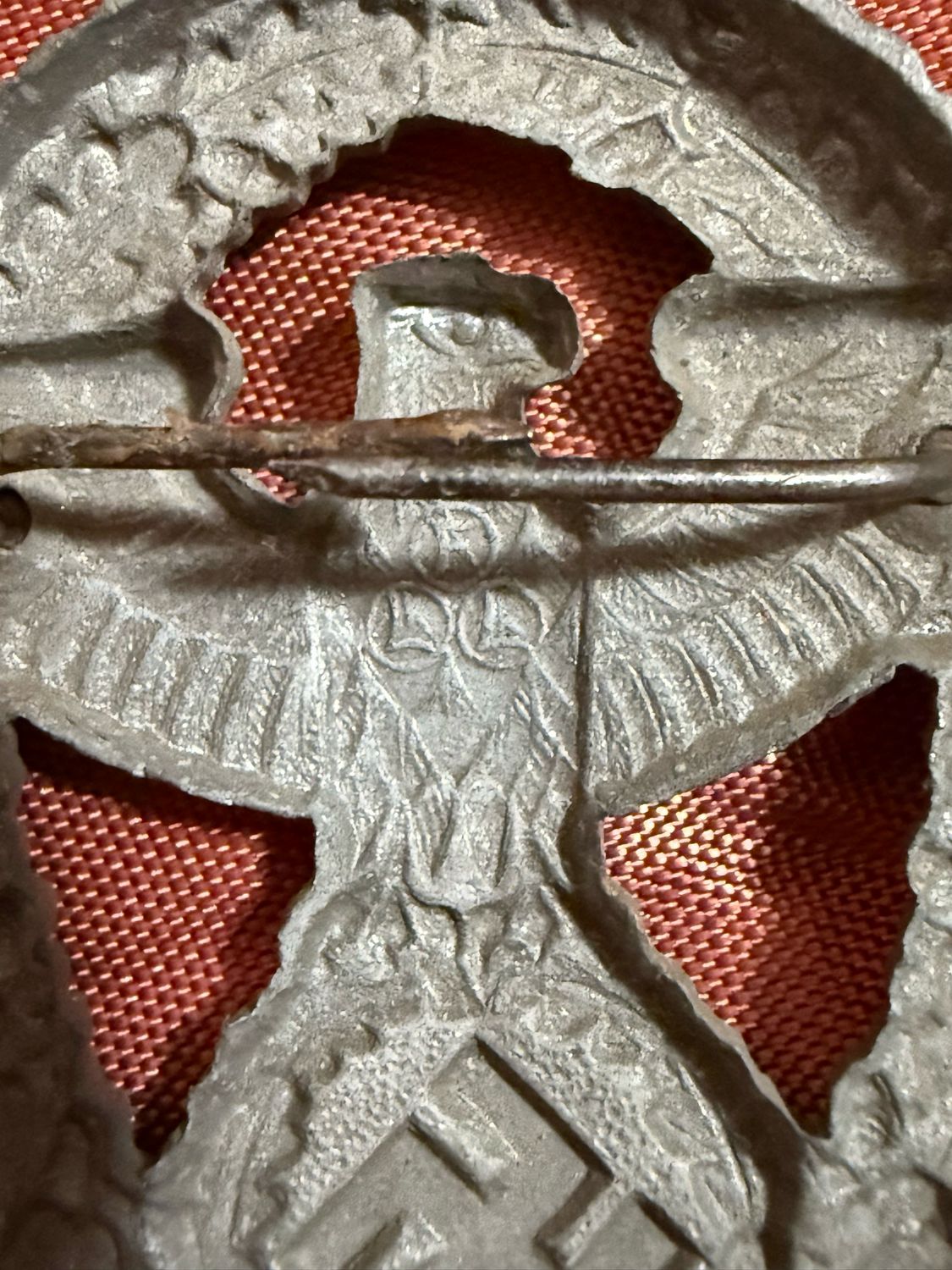Z FACEBOOK AUCTION - GERMAN POLICE VISOR CAP EAGLE *