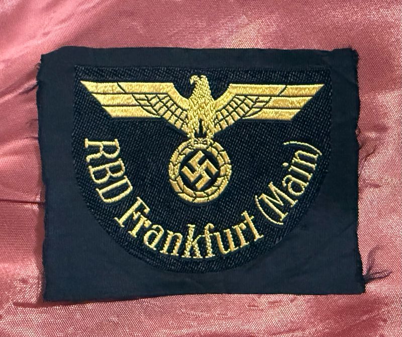 Z FACEBOOK AUCTION - DEUTSCHE REICHSBAHN RBD FRANKFURT SLEEVE INSIGNIA *