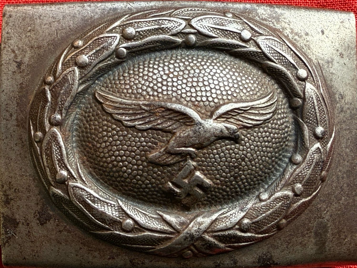 Z FACEBOOK AUCTION - LUFTWAFFE TABBED BELT BUCKLE ASSMANN 1941 *
