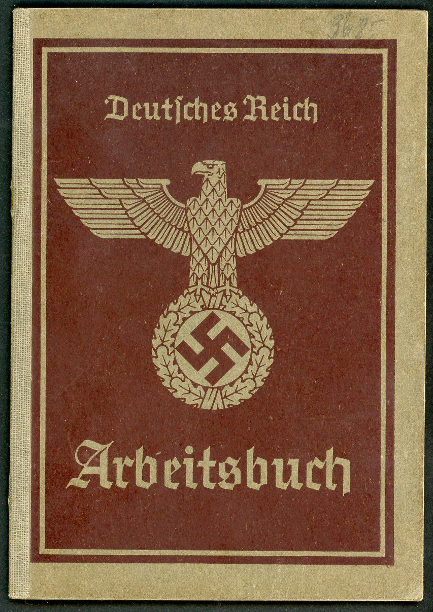 Z FACEBOOK AUCTION - 2ND PATTERN GERMAN WW2 ARBEITSBUCH, DORNIER FACTORY - STARTING BID $12 *