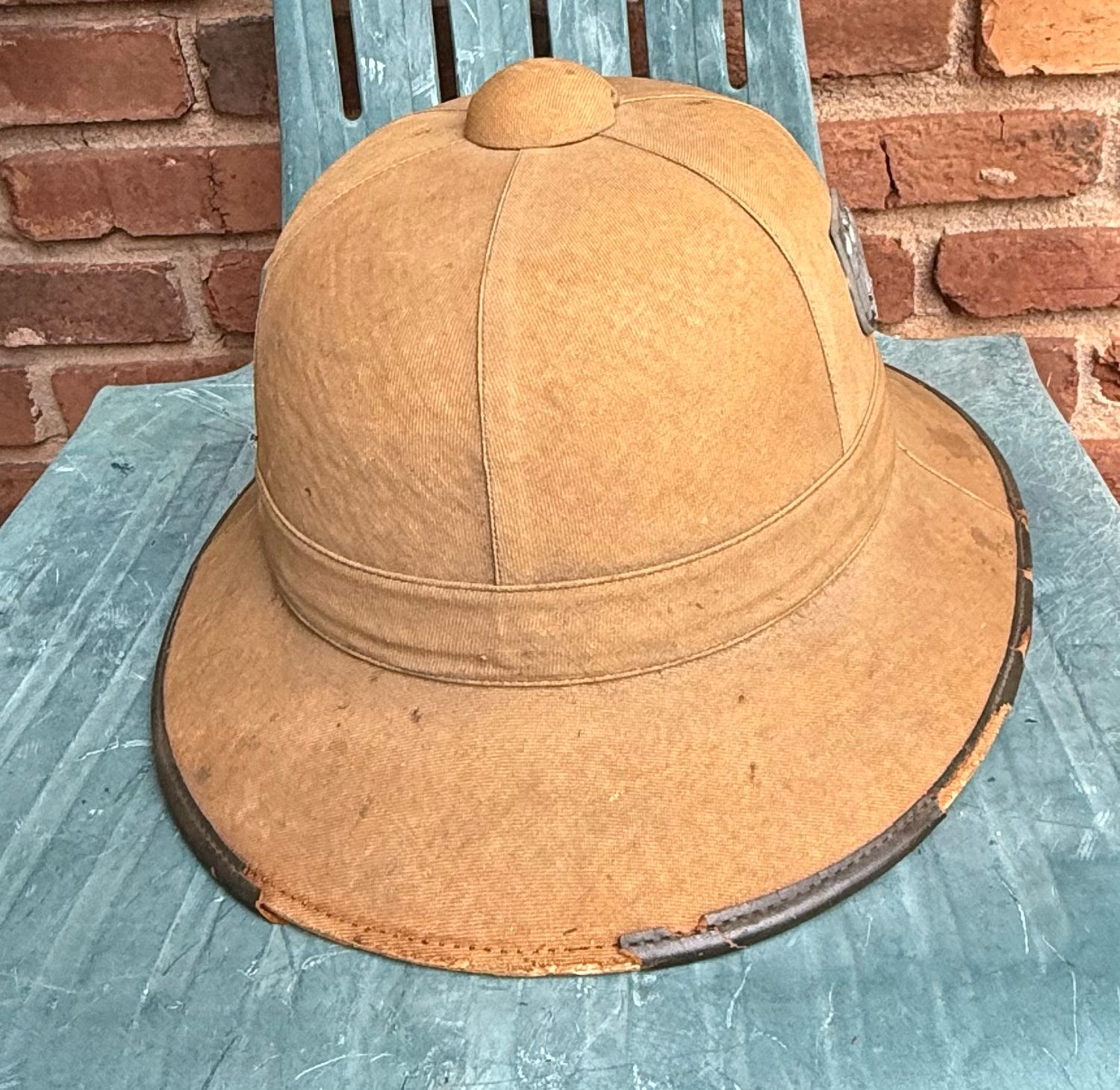 Z FACEBOOK AUCTION - GERMAN WW2 FIRST PATTERN TROPICAL PITH HELMET, AFRIKA KORPS HAT, STARTING BID $250*