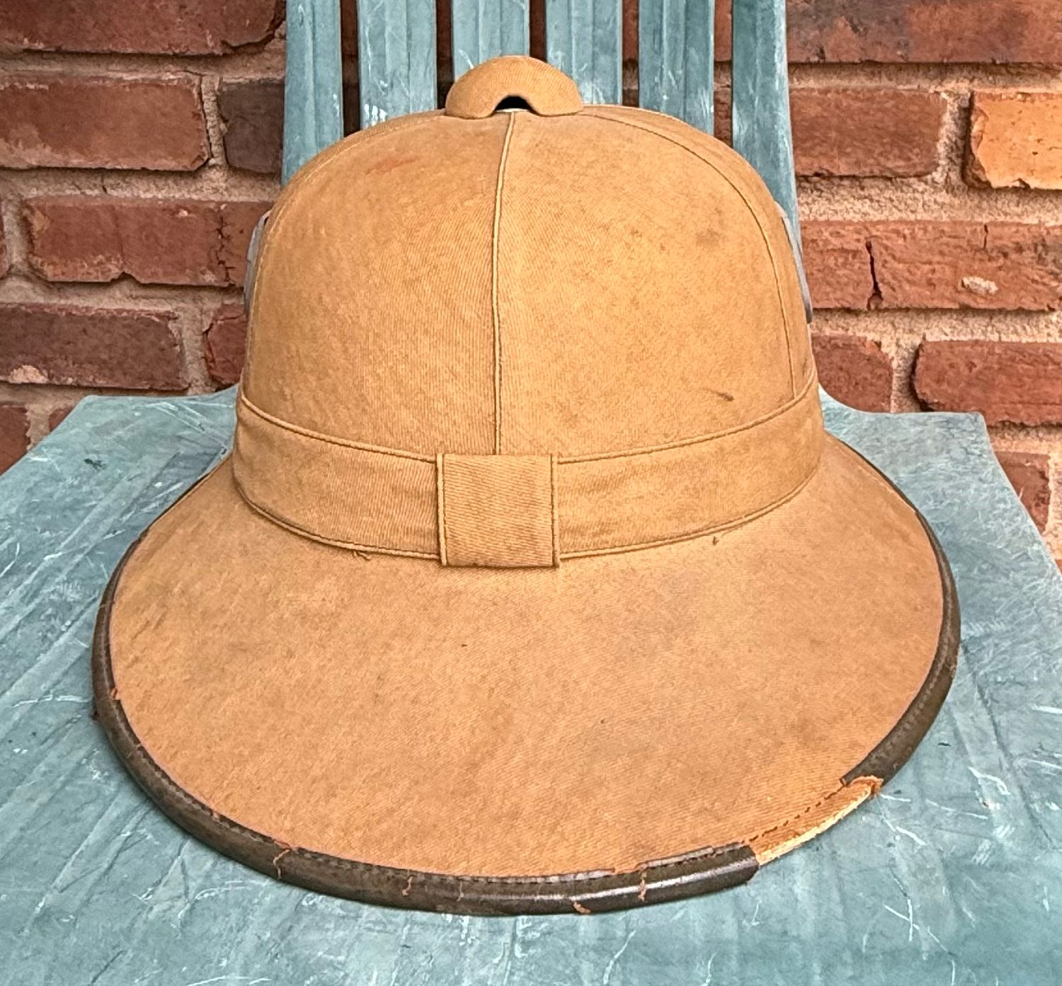 Z FACEBOOK AUCTION - GERMAN WW2 FIRST PATTERN TROPICAL PITH HELMET, AFRIKA KORPS HAT, STARTING BID $250*