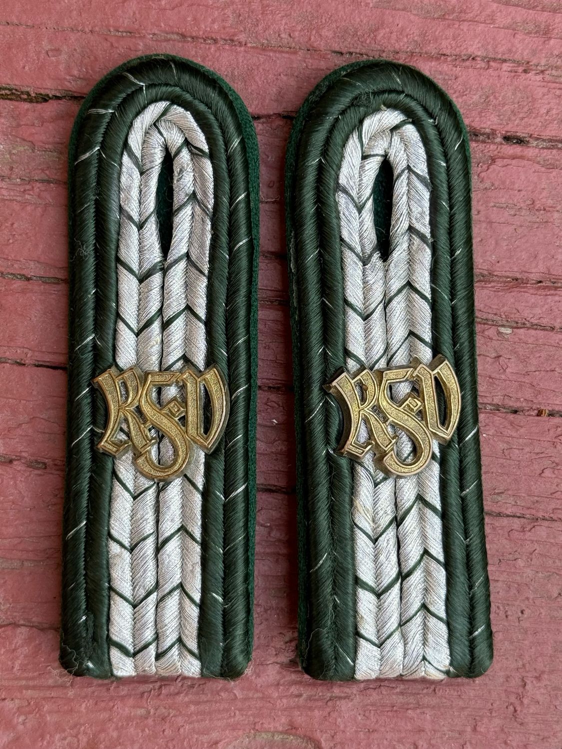 Z FACEBOOK AUCTION - Pair of German ZOLL Customs Shoulder Boards * Starting Bid $15