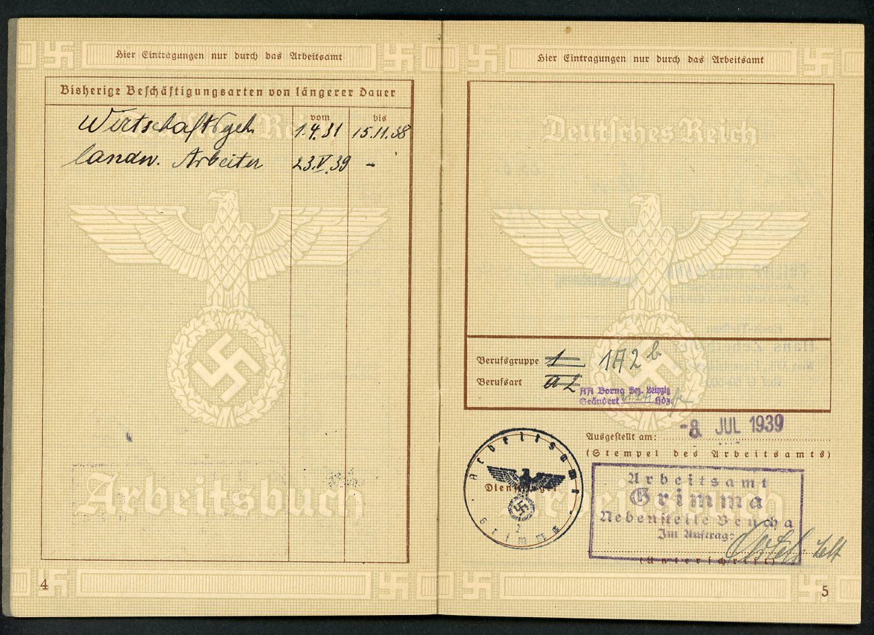 Z FACEBOOK AUCTION - German WW2 2nd Pattern Arbeitsbuch, Civil Engineer, START BID $12 *