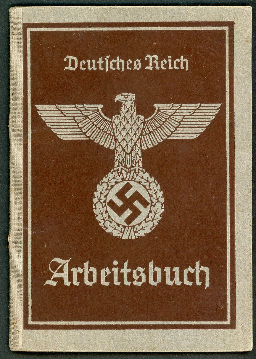 Z FACEBOOK AUCTION - German Arbeitsbuch, 2nd Pattern, Worked Deutsche Reichsbahn Rail Depot Worker 1938 - 1940, STARTING BID $12  *