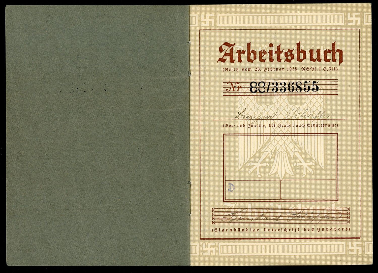 Z FACEBOOK AUCTION - 1st Pattern German Arbeitsbuch 10 Year Work History 1933 to 1943 WW2, STARTING BID $12 *