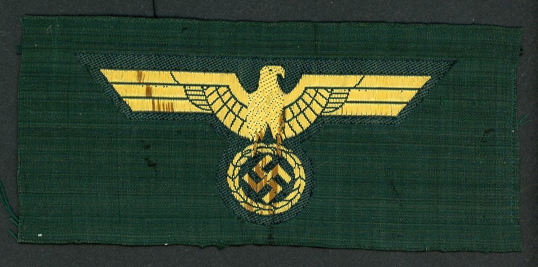Z FACEBOOK AUCTION - Kriegsmarine Coastal Artillery Cloth Breast Eagle Patch, STARTING BID $10 *