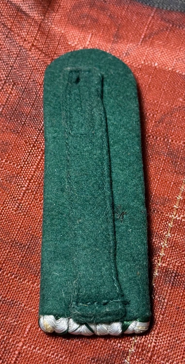 Z FACEBOOK AUCTION - Super Nice German WW2 Zoll Customs Shoulder Board w/ RFV Cypher &amp; 2 Rank Pips, STARTING BID $10 *