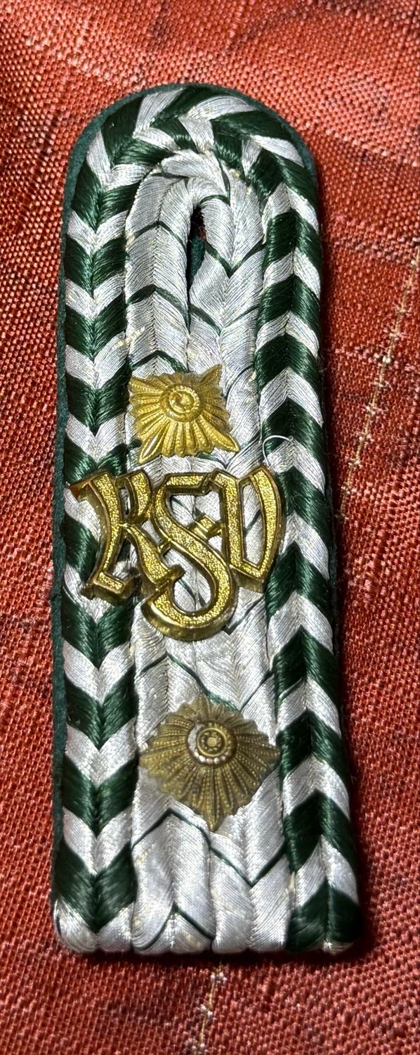 Z FACEBOOK AUCTION - Super Nice German WW2 Zoll Customs Shoulder Board w/ RFV Cypher &amp; 2 Rank Pips, STARTING BID $10 *