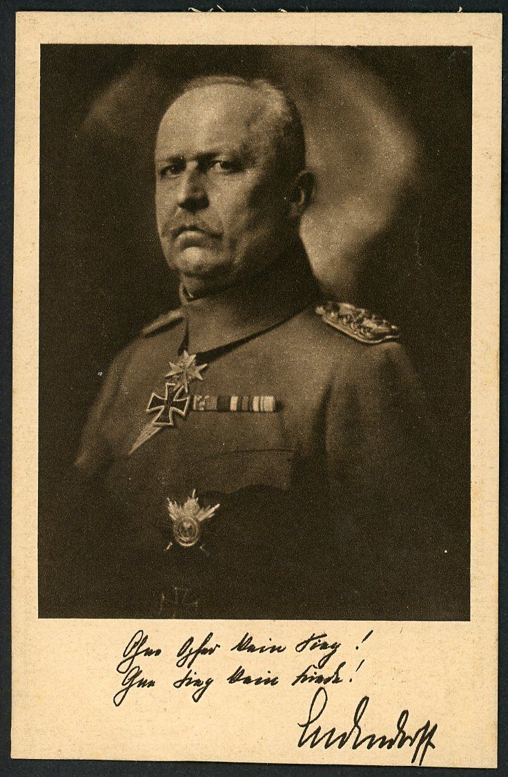 German WW1 Postcard - Portrait Photo General der Infanterie Erich von Ludendorff