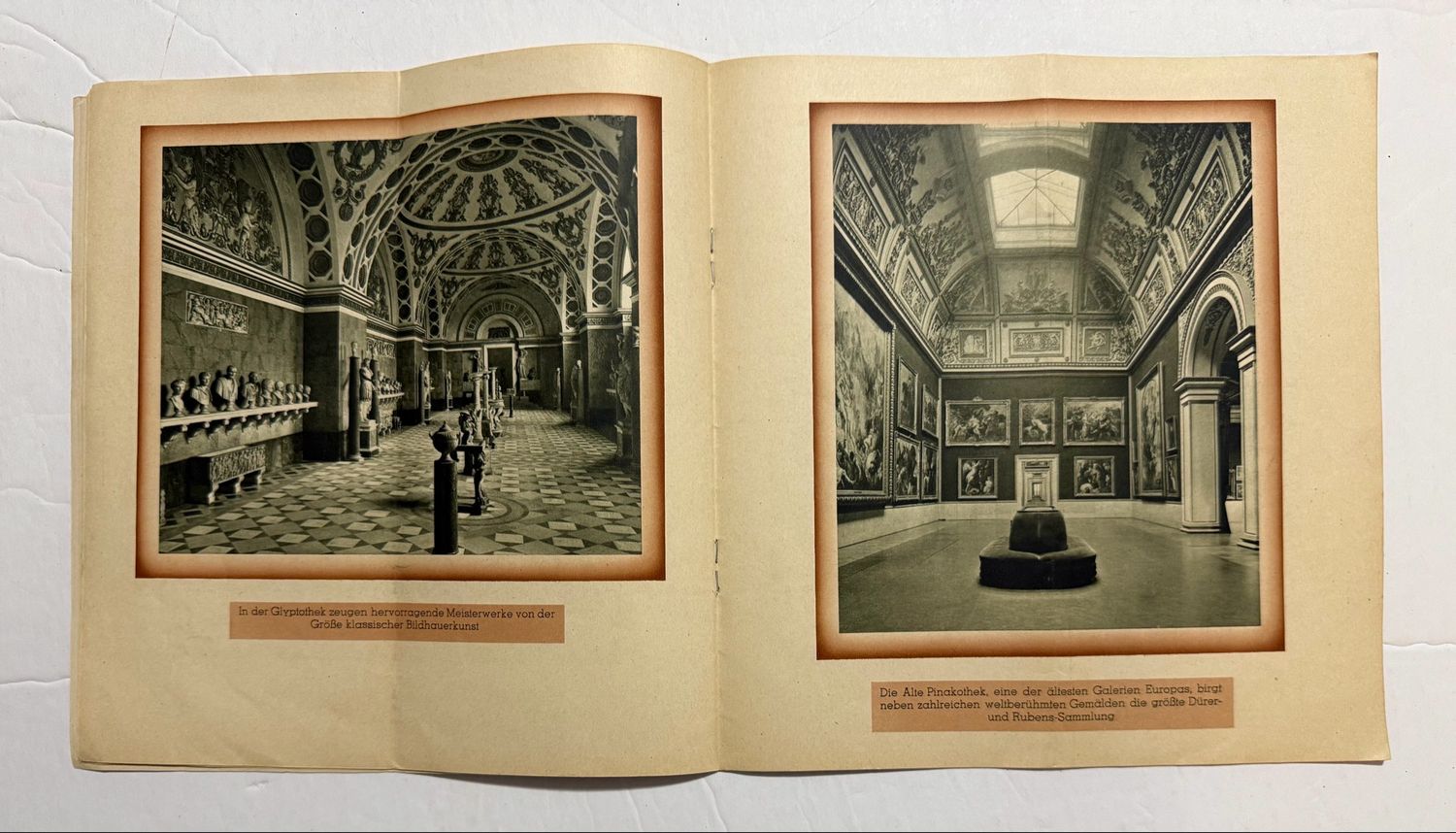Z FACEBOOK AUCTION- 1938/39 Munich Germany Tourist Brochure Featuring All The Famous Third Reich Locations, der Hauptstadt der Bewegung - STARTING BID $5