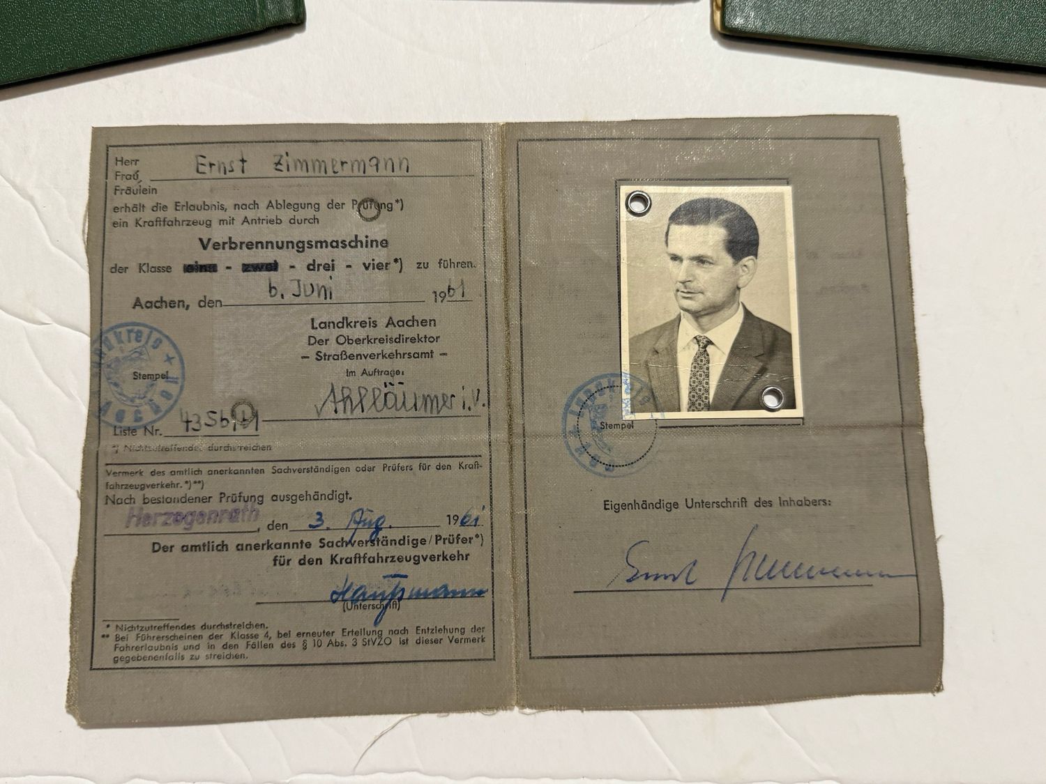 Z FACEBOOK AUCTION- German Reisepass Lot For Family In Bundesrepublik Deutschland West Germany, For Man, Wife, Children, Includes Fuhrerschein Driver&#39;s License - STARTING BID $5