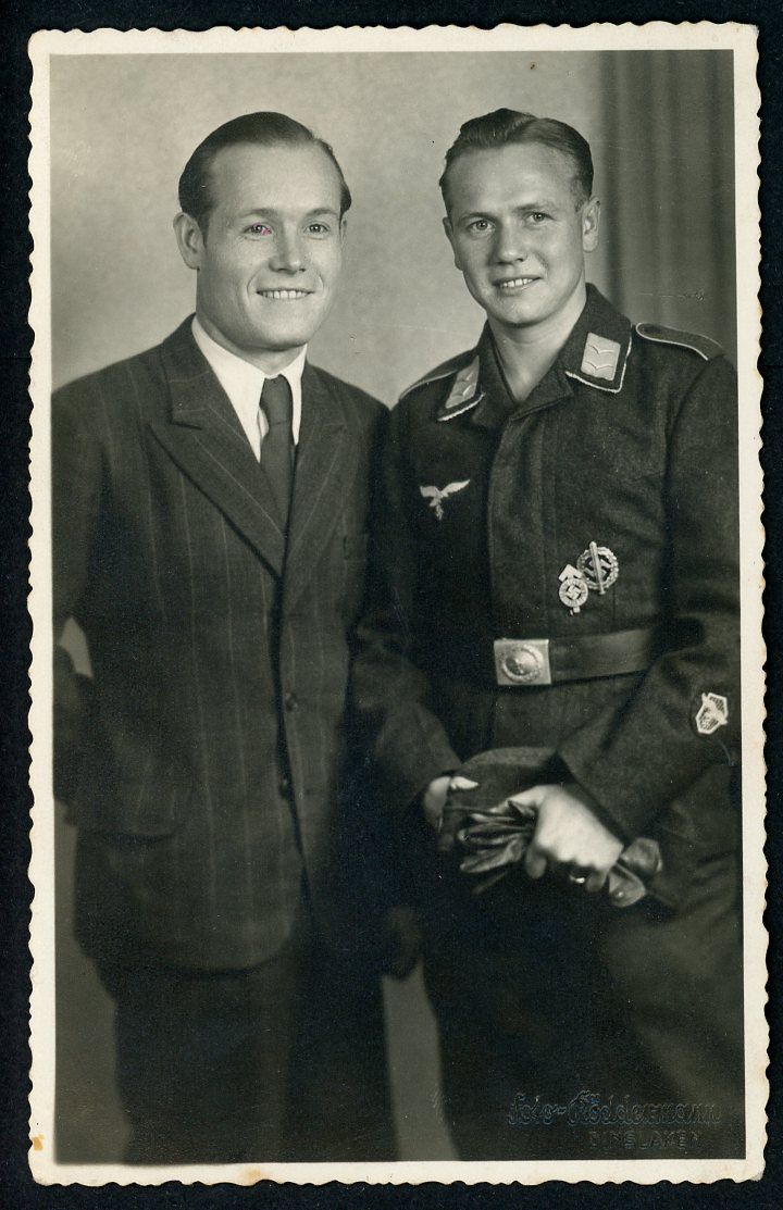 Z FB AUCTION - German WW2 Portrait Photo Luftwaffe Soldier with HJ Proficiency + SA Sport Badges, Driver Patch