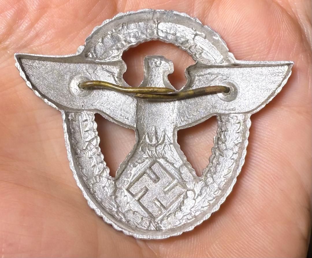 Z FACEBOOK AUCTION - German Third Reich Polizei Visor Cap Eagle, - 2nd Pattern Police - STARTING BID $35 *