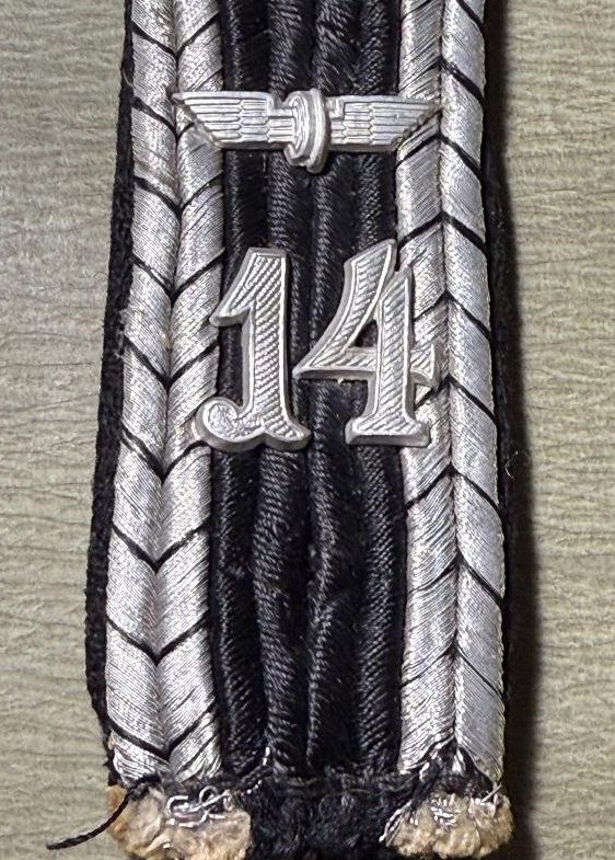 Z FACEBOOK AUCTION - German WW2 German Bahnschutz Polizei Railway Police Shoulder Board + Winged Wheel + 14 Cyphers - STARTING BID $25 *