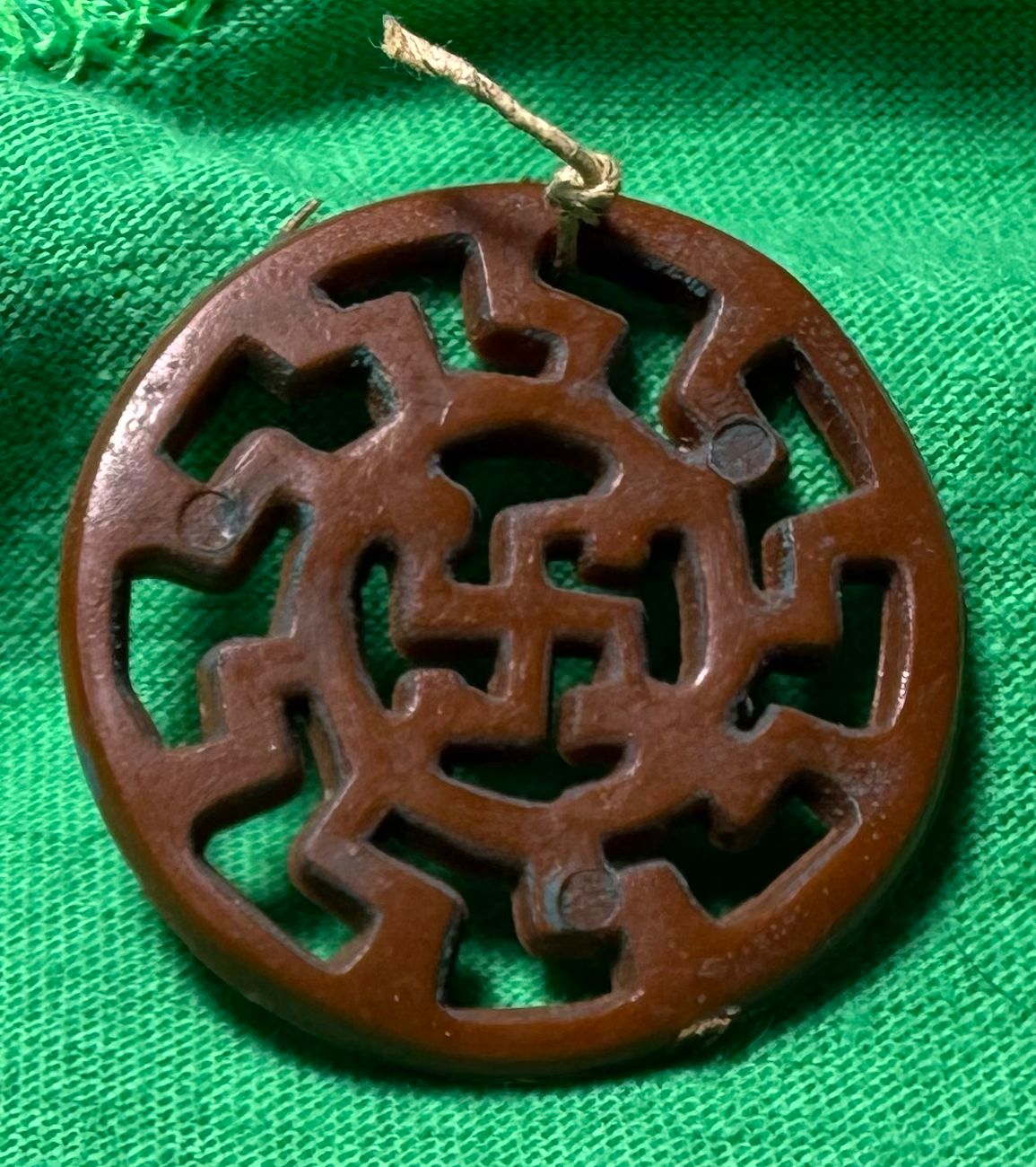 Z FACEBOOK AUCTION - German WHW Black Sun Swaz Disc Pin For Winter Relief Donations Third Reich