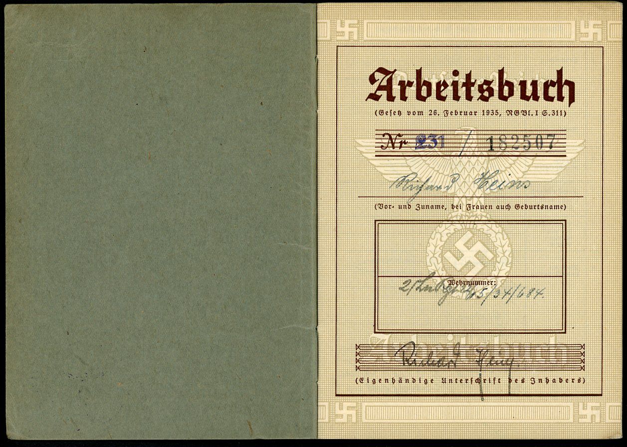 Z FACEBOOK AUCTION - German WW2 Arbeitsbuch 2nd Pattern Deutsche Reichspost + Air Command Jobs