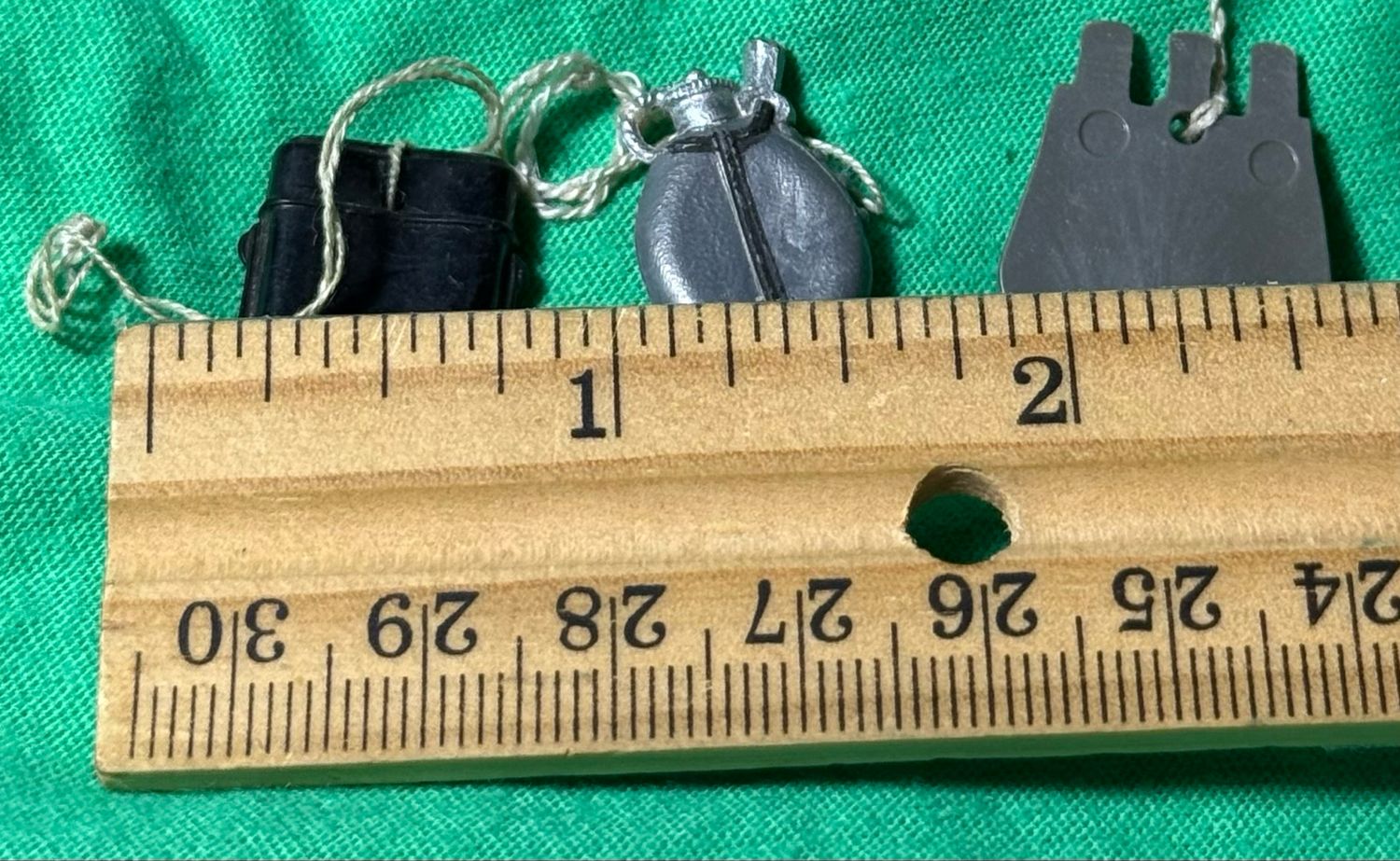 Z FACEBOOK AUCTION - German WHW 3 Piece Lot of Soldier Gear: Canteen, Bread Bag and Mess Kit, Winter Relief Donation Toys