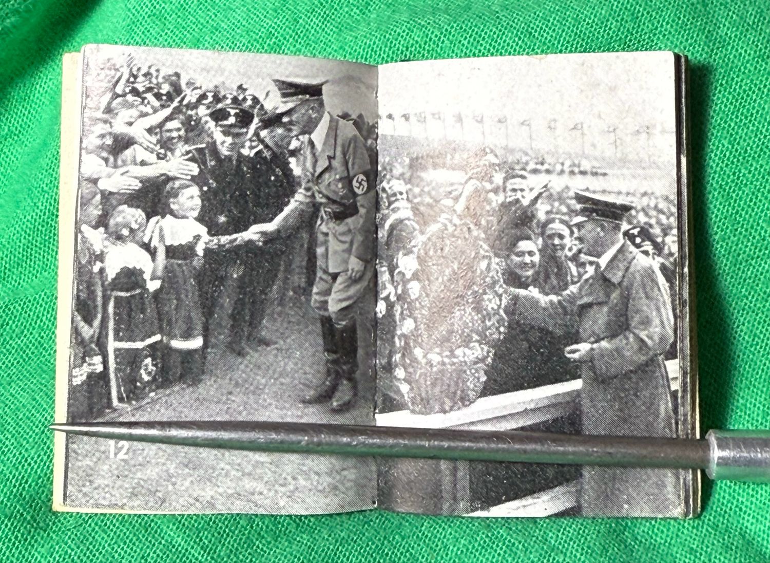 FACEBOOK AUCTION - German WHW Adolf Booklet - Der Fuhrer und Sein Volk, Hoffmann Photos, Winter Relief.