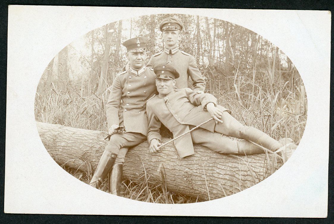 FACEBOOK AUCTION - German WW1 Photo 3 Officers in Visor Cap Hats, 1 With Totenkopf Skull Traditions Cap Badge