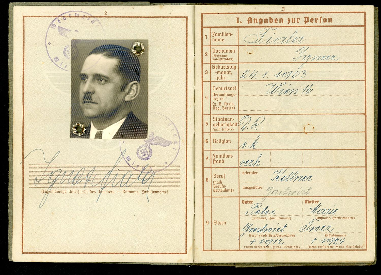 FACEBOOK AUCTION - German WW2 Wehrpass For Austrian Man, 2nd Pattern, 1940, Slovak Last Name * B